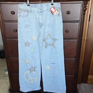 OH Jeans, NWT, Embroidered Star Light Blue Jeans, Sz. XL